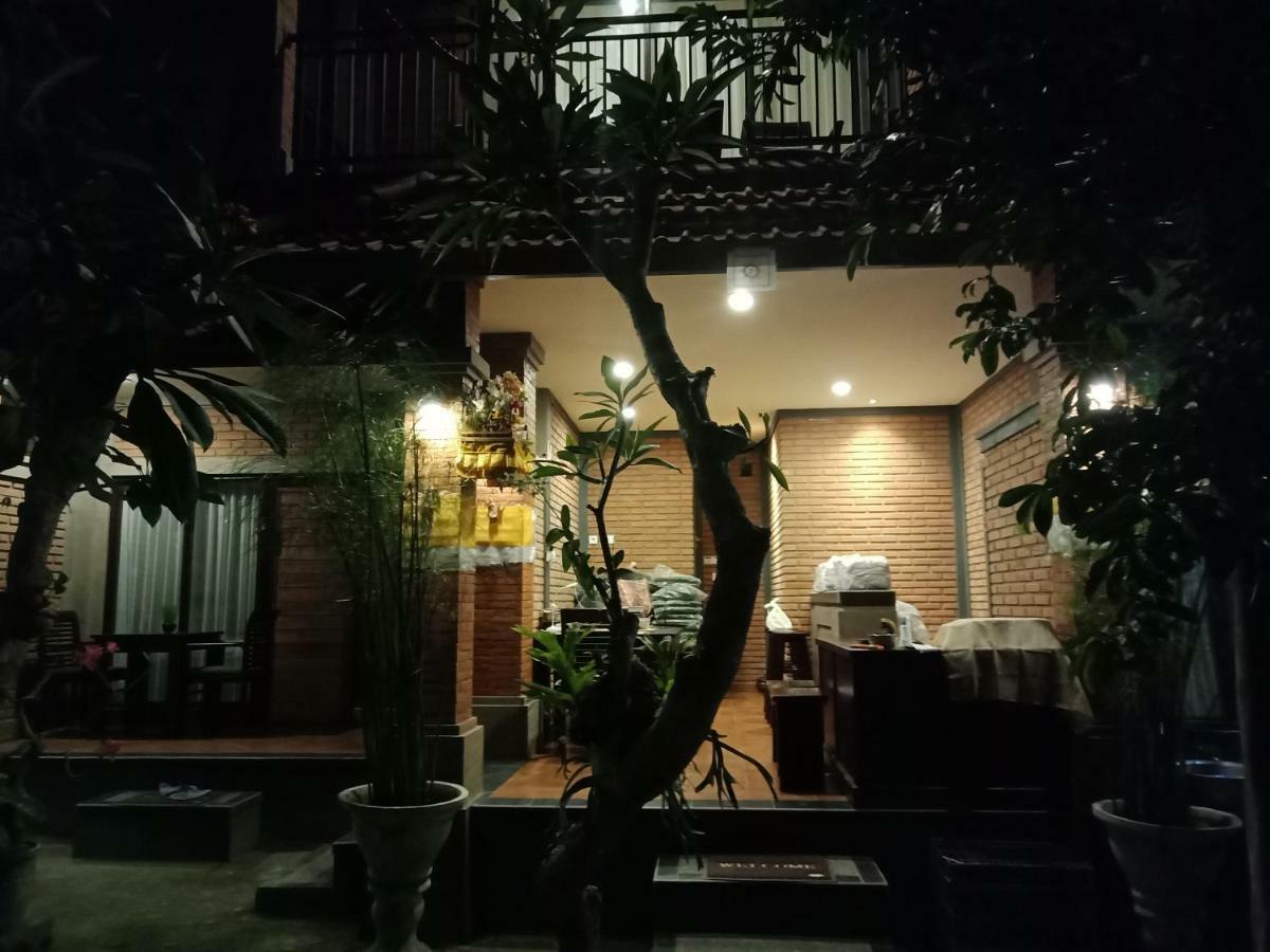 Ubud Taksu Homestay Экстерьер фото